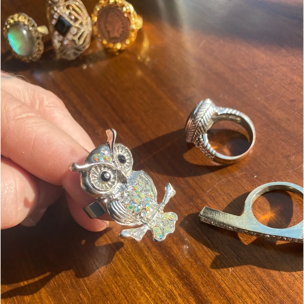 BUNDLE OF 6 STATEMENT RINGS 💍 - Picture 6 of 16